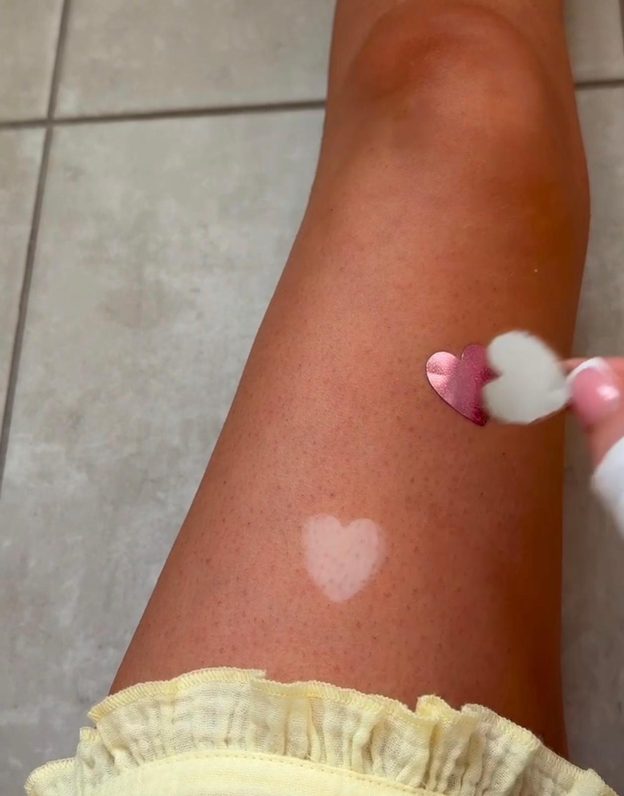 SUNORA Self-Tanning Mousse Extra Dark | Vanilla Scent